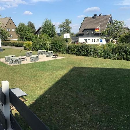 Haus Astenblick In Winterberg Fuer Bis Zu 35 Personen Fuer Wanderveranstaltungen Und Familienfeiern Kültér fotó