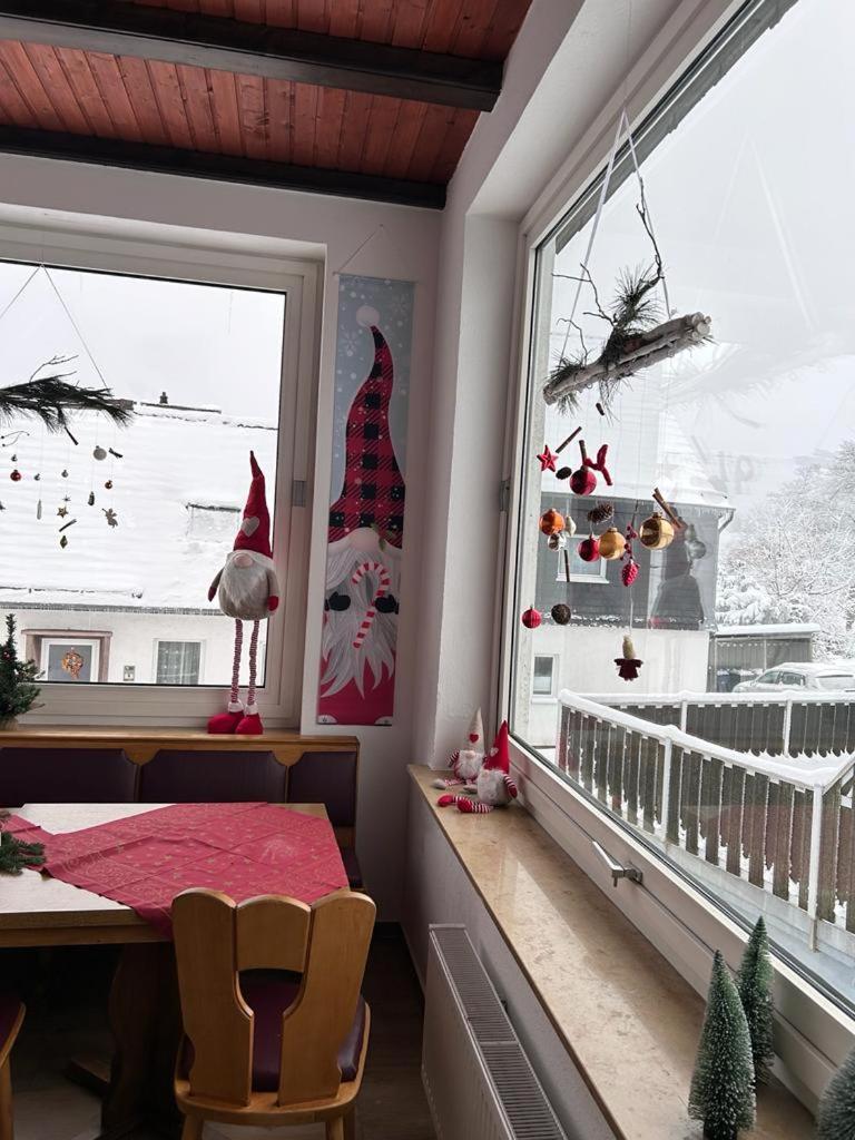 Haus Astenblick In Winterberg Fuer Bis Zu 35 Personen Fuer Wanderveranstaltungen Und Familienfeiern Kültér fotó