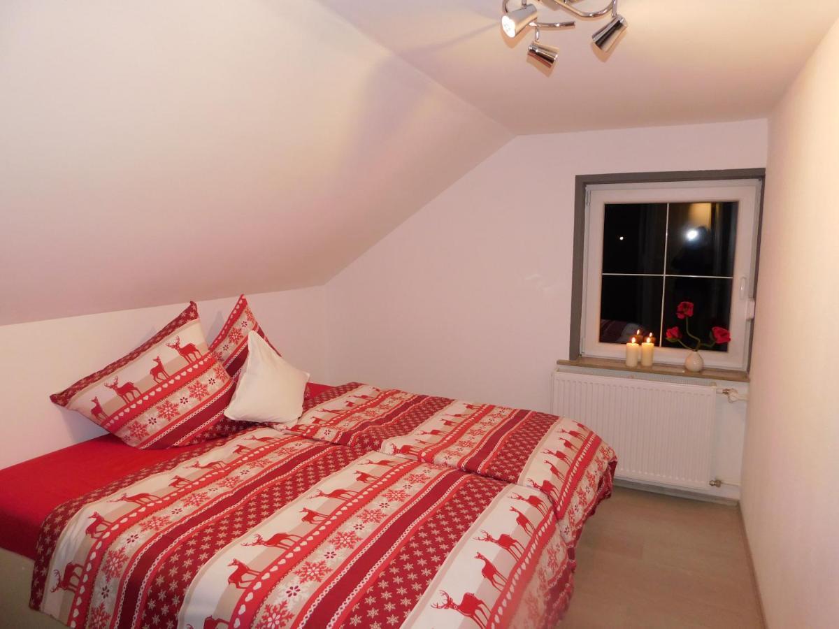Haus Astenblick In Winterberg Fuer Bis Zu 35 Personen Fuer Wanderveranstaltungen Und Familienfeiern Kültér fotó