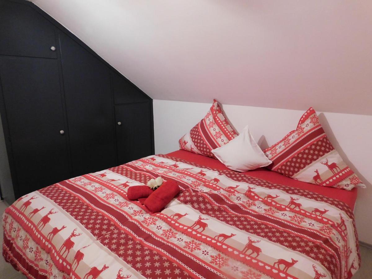 Haus Astenblick In Winterberg Fuer Bis Zu 35 Personen Fuer Wanderveranstaltungen Und Familienfeiern Kültér fotó